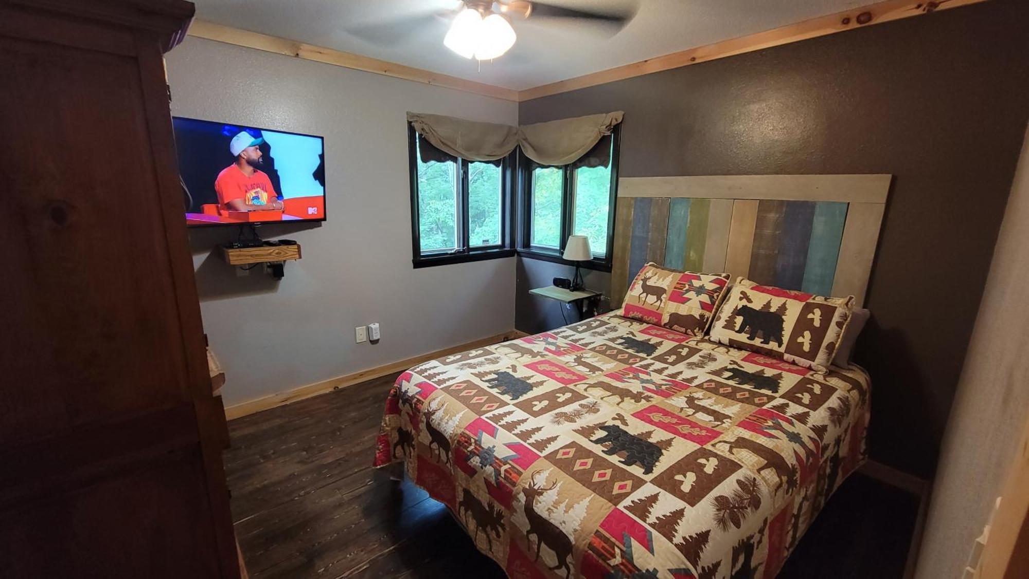 Bear Necessities, Luxury 5Bd Mtn Views, Hot Tub, Many Bear Sightings Villa Gatlinburg Luaran gambar